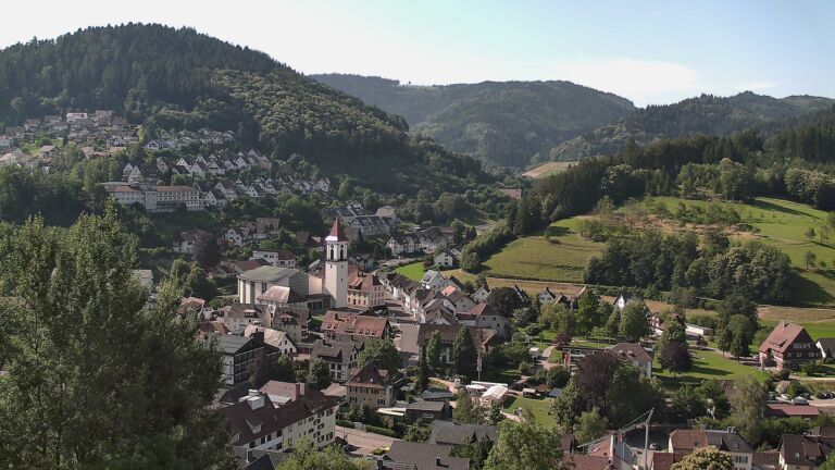 Dieses Bild zeigt eine Webcam-Aufnahme von Ottenhöfen, aufgenommen am Montag, den 22.06.2026 um 09:40 Uhr
