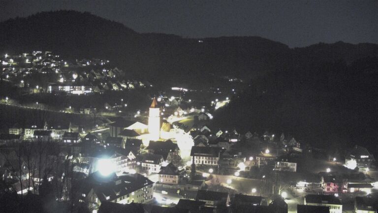 Dieses Bild zeigt eine Webcam-Aufnahme von Ottenhöfen, aufgenommen am Montag, den 09.02.2026 um 18:40 Uhr