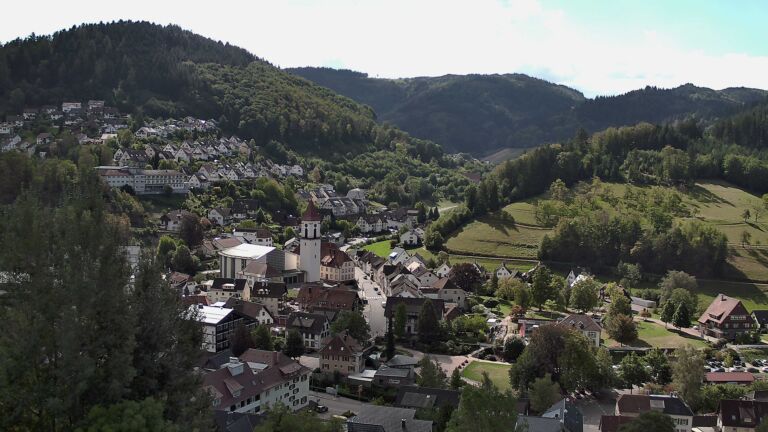 Dieses Bild zeigt eine Webcam-Aufnahme von Ottenhöfen, aufgenommen am Donnerstag, den 10.09.2026 um 11:40 Uhr