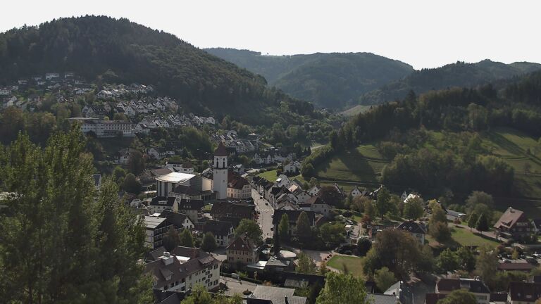 Dieses Bild zeigt eine Webcam-Aufnahme von Ottenhöfen, aufgenommen am Mittwoch, den 07.10.2026 um 11:30 Uhr