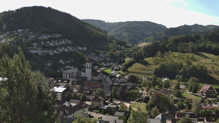 Dieses Bild zeigt eine Webcam-Aufnahme von Ottenhöfen, aufgenommen am Donnerstag, den 10.09.2026 um 11:10 Uhr
