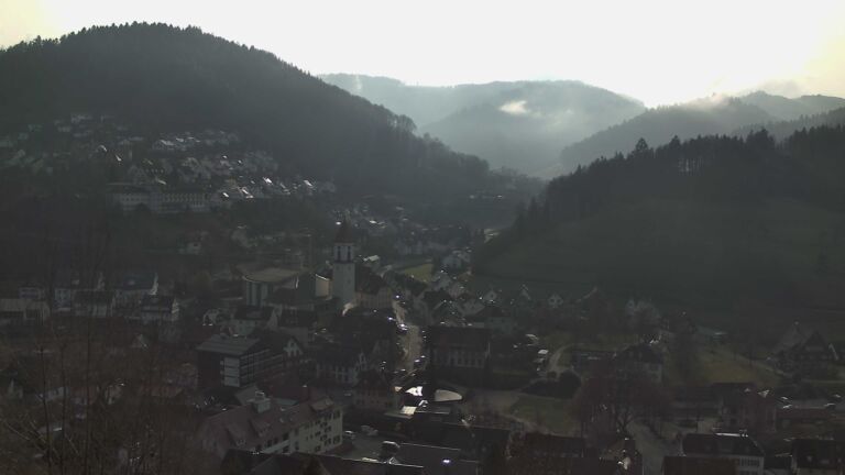 Dieses Bild zeigt eine Webcam-Aufnahme von Ottenhöfen, aufgenommen am Dienstag, den 23.12.2025 um 11:20 Uhr