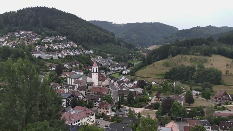 Dieses Bild zeigt eine Webcam-Aufnahme von Ottenhöfen, aufgenommen am Dienstag, den 14.07.2026 um 06:50 Uhr