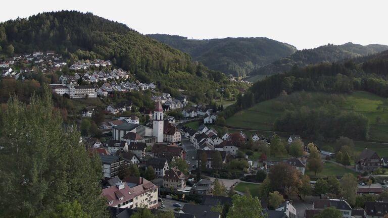 Dieses Bild zeigt eine Webcam-Aufnahme von Ottenhöfen, aufgenommen am Donnerstag, den 22.10.2026 um 15:50 Uhr