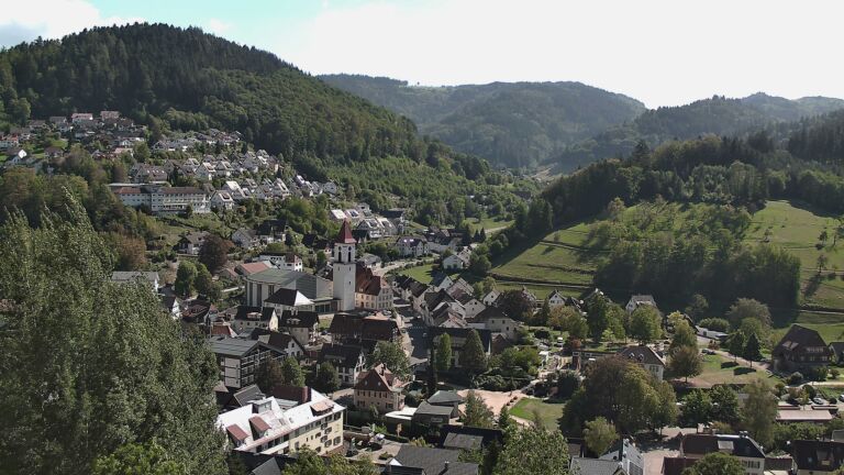 Dieses Bild zeigt eine Webcam-Aufnahme von Ottenhöfen, aufgenommen am Dienstag, den 22.09.2026 um 14:30 Uhr