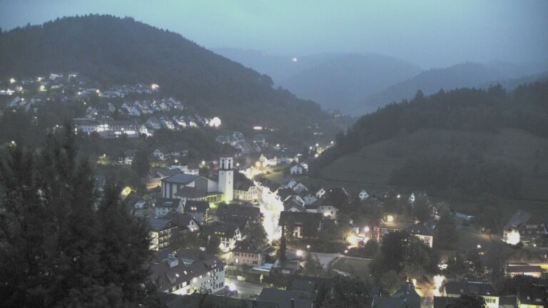 Dieses Bild zeigt eine Webcam-Aufnahme von Ottenhöfen, aufgenommen am Samstag, den 10.10.2026 um 07:10 Uhr