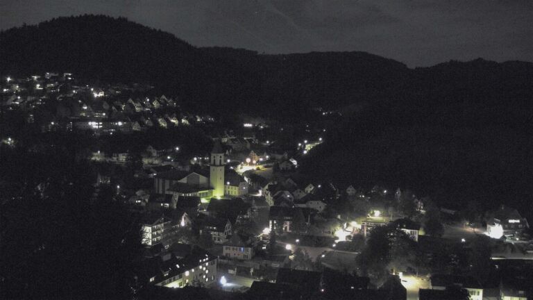 Dieses Bild zeigt eine Webcam-Aufnahme von Ottenhöfen, aufgenommen am Montag, den 28.09.2026 um 22:30 Uhr
