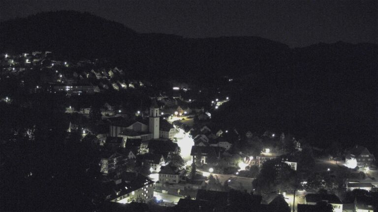 Dieses Bild zeigt eine Webcam-Aufnahme von Ottenhöfen, aufgenommen am Donnerstag, den 06.08.2026 um 03:30 Uhr