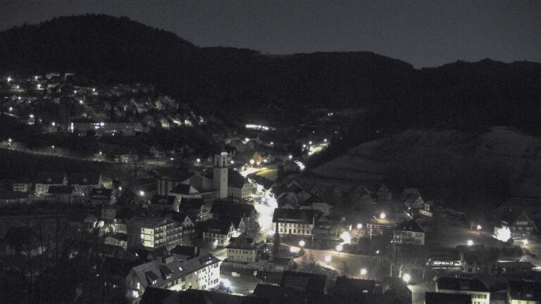 Dieses Bild zeigt eine Webcam-Aufnahme von Ottenhöfen, aufgenommen am Mittwoch, den 04.02.2026 um 04:00 Uhr