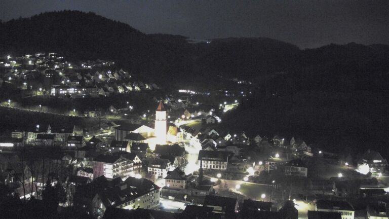 Dieses Bild zeigt eine Webcam-Aufnahme von Ottenhöfen, aufgenommen am Donnerstag, den 26.03.2026 um 19:40 Uhr