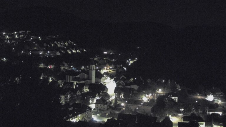 Dieses Bild zeigt eine Webcam-Aufnahme von Ottenhöfen, aufgenommen am Sonntag, den 23.08.2026 um 02:00 Uhr