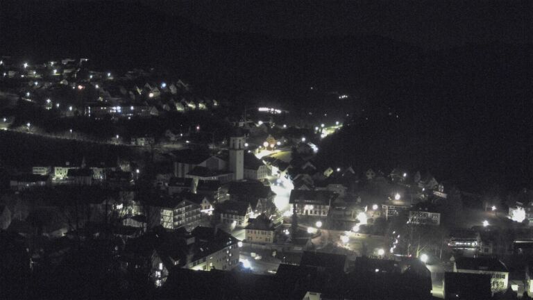 Dieses Bild zeigt eine Webcam-Aufnahme von Ottenhöfen, aufgenommen am Donnerstag, den 18.12.2025 um 04:30 Uhr