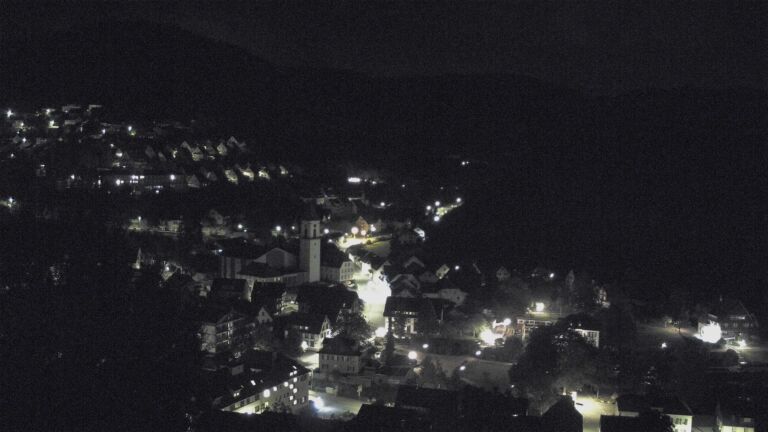 Dieses Bild zeigt eine Webcam-Aufnahme von Ottenhöfen, aufgenommen am Donnerstag, den 17.09.2026 um 01:00 Uhr