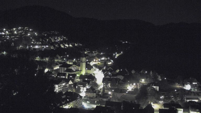 Dieses Bild zeigt eine Webcam-Aufnahme von Ottenhöfen, aufgenommen am Montag, den 12.10.2026 um 21:00 Uhr