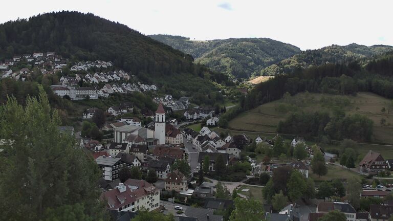 Dieses Bild zeigt eine Webcam-Aufnahme von Ottenhöfen, aufgenommen am Samstag, den 29.08.2026 um 11:20 Uhr