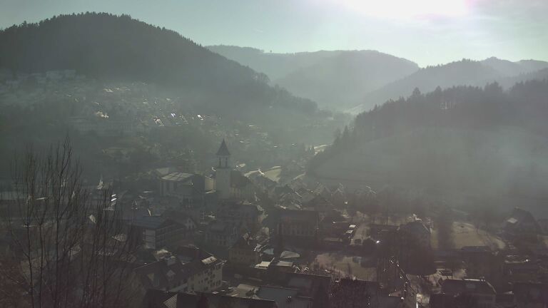 Dieses Bild zeigt eine Webcam-Aufnahme von Ottenhöfen, aufgenommen am Montag, den 29.12.2025 um 12:00 Uhr