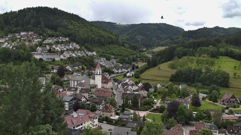 Dieses Bild zeigt eine Webcam-Aufnahme von Ottenhöfen, aufgenommen am Mittwoch, den 10.06.2026 um 12:40 Uhr