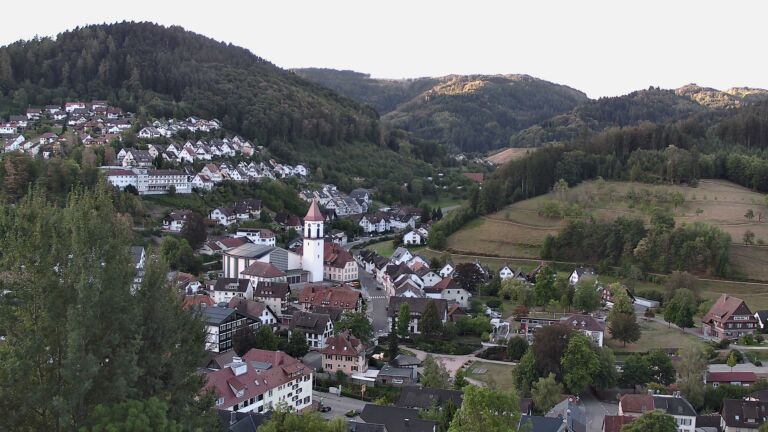Dieses Bild zeigt eine Webcam-Aufnahme von Ottenhöfen, aufgenommen am Samstag, den 29.08.2026 um 07:20 Uhr