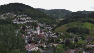 Dieses Bild zeigt eine Webcam-Aufnahme von Ottenhöfen, aufgenommen am Dienstag, den 09.06.2026 um 16:00 Uhr