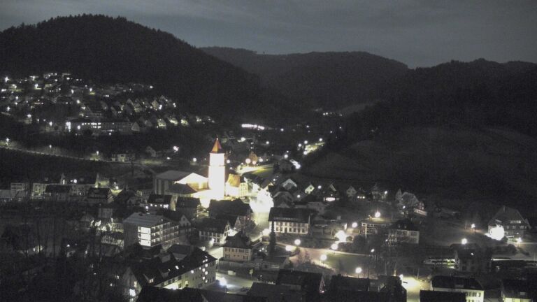 Dieses Bild zeigt eine Webcam-Aufnahme von Ottenhöfen, aufgenommen am Dienstag, den 03.03.2026 um 22:30 Uhr