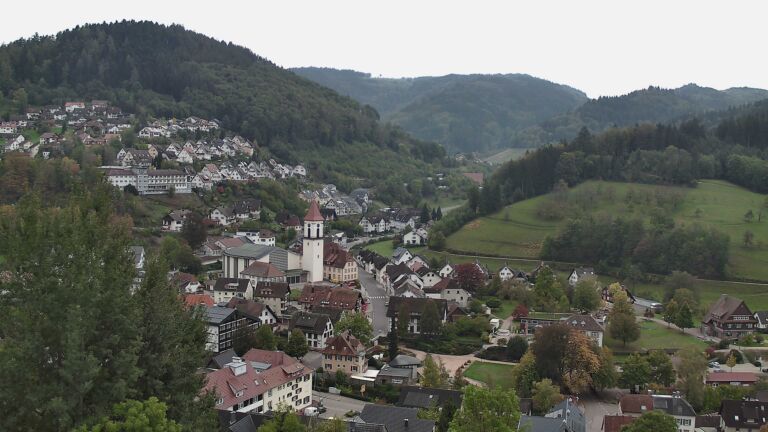 Dieses Bild zeigt eine Webcam-Aufnahme von Ottenhöfen, aufgenommen am Dienstag, den 20.10.2026 um 09:50 Uhr