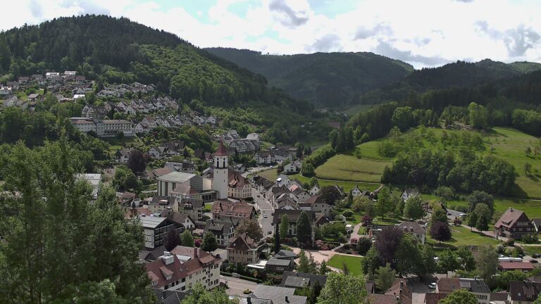 Dieses Bild zeigt eine Webcam-Aufnahme von Ottenhöfen, aufgenommen am Donnerstag, den 21.05.2026 um 11:40 Uhr