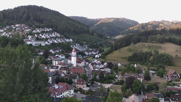 Dieses Bild zeigt eine Webcam-Aufnahme von Ottenhöfen, aufgenommen am Mittwoch, den 22.07.2026 um 06:40 Uhr
