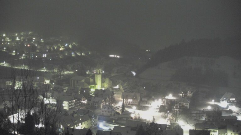 Dieses Bild zeigt eine Webcam-Aufnahme von Ottenhöfen, aufgenommen am Freitag, den 02.01.2026 um 05:00 Uhr