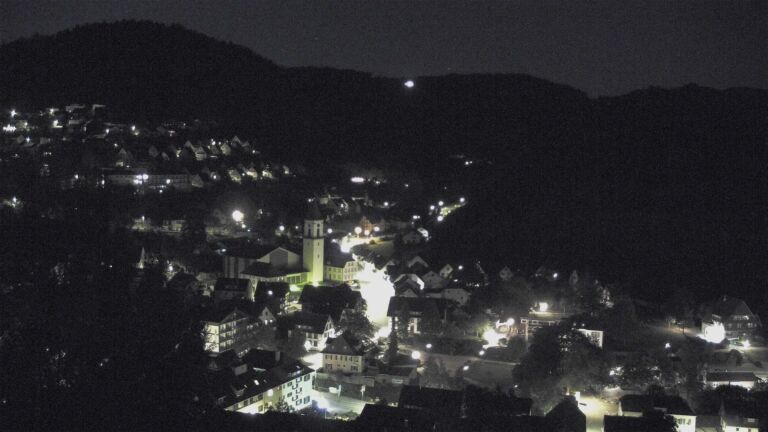 Dieses Bild zeigt eine Webcam-Aufnahme von Ottenhöfen, aufgenommen am Dienstag, den 22.09.2026 um 06:00 Uhr