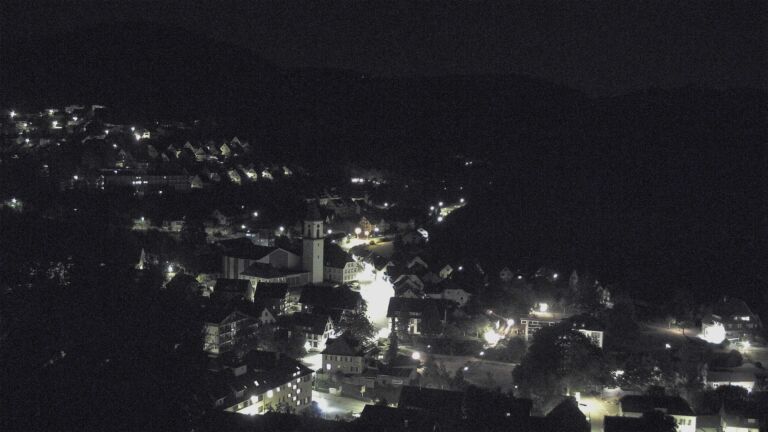 Dieses Bild zeigt eine Webcam-Aufnahme von Ottenhöfen, aufgenommen am Donnerstag, den 13.08.2026 um 00:30 Uhr