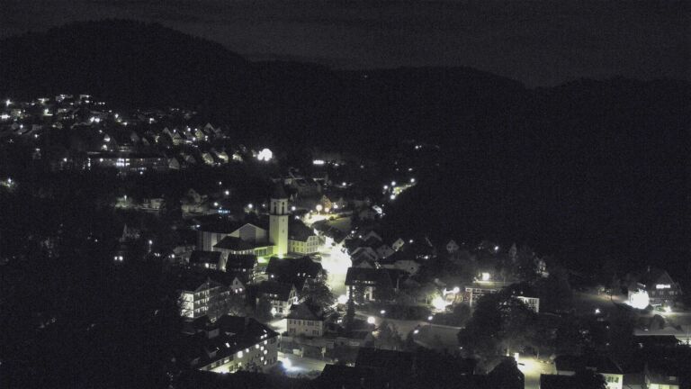 Dieses Bild zeigt eine Webcam-Aufnahme von Ottenhöfen, aufgenommen am Dienstag, den 15.09.2026 um 22:00 Uhr