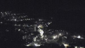 Dieses Bild zeigt eine Webcam-Aufnahme von Ottenhöfen, aufgenommen am Samstag, den 17.10.2026 um 00:00 Uhr