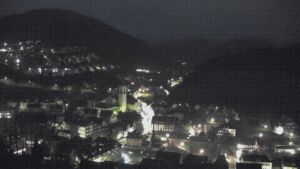 Dieses Bild zeigt eine Webcam-Aufnahme von Ottenhöfen, aufgenommen am Sonntag, den 12.04.2026 um 06:00 Uhr