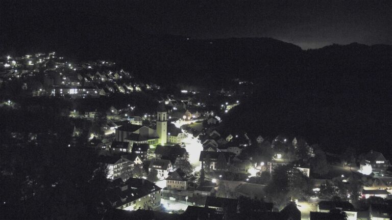 Dieses Bild zeigt eine Webcam-Aufnahme von Ottenhöfen, aufgenommen am Freitag, den 09.10.2026 um 20:10 Uhr