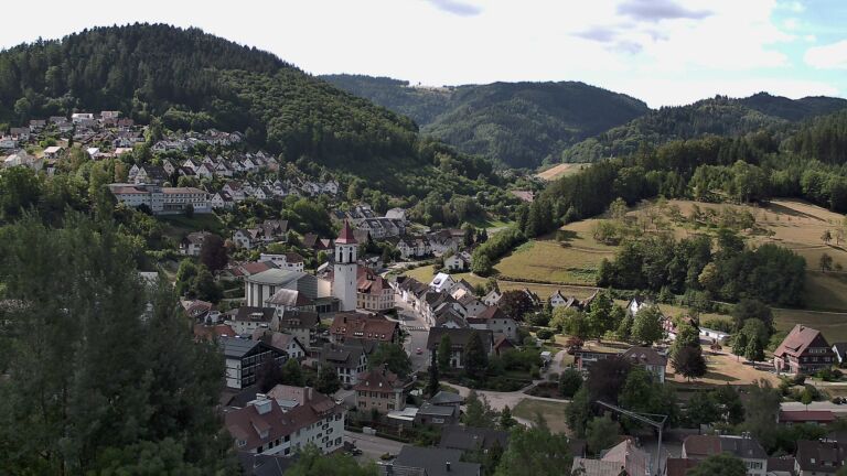 Dieses Bild zeigt eine Webcam-Aufnahme von Ottenhöfen, aufgenommen am Dienstag, den 21.07.2026 um 10:20 Uhr