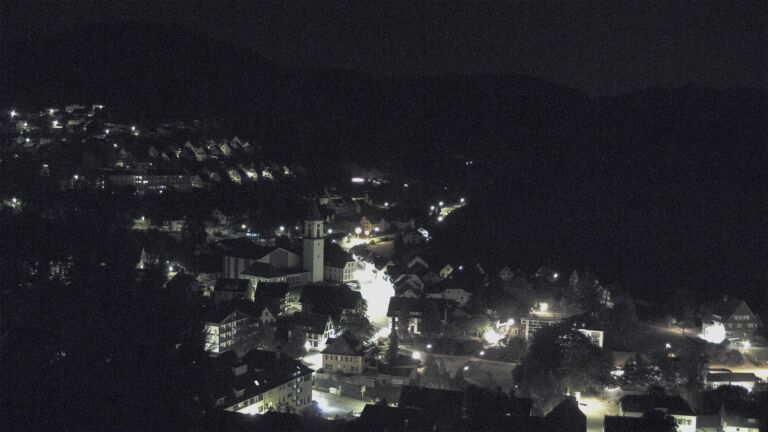 Dieses Bild zeigt eine Webcam-Aufnahme von Ottenhöfen, aufgenommen am Dienstag, den 25.08.2026 um 04:30 Uhr