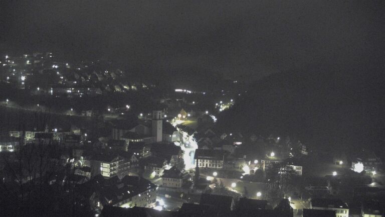 Dieses Bild zeigt eine Webcam-Aufnahme von Ottenhöfen, aufgenommen am Sonntag, den 12.04.2026 um 23:00 Uhr