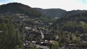 Dieses Bild zeigt eine Webcam-Aufnahme von Ottenhöfen, aufgenommen am Donnerstag, den 15.10.2026 um 12:40 Uhr