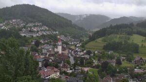 Dieses Bild zeigt eine Webcam-Aufnahme von Ottenhöfen, aufgenommen am Dienstag, den 02.06.2026 um 16:00 Uhr
