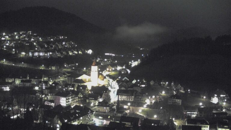 Dieses Bild zeigt eine Webcam-Aufnahme von Ottenhöfen, aufgenommen am Mittwoch, den 25.03.2026 um 19:40 Uhr
