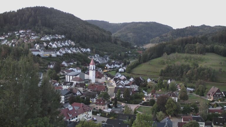 Dieses Bild zeigt eine Webcam-Aufnahme von Ottenhöfen, aufgenommen am Samstag, den 19.09.2026 um 06:50 Uhr