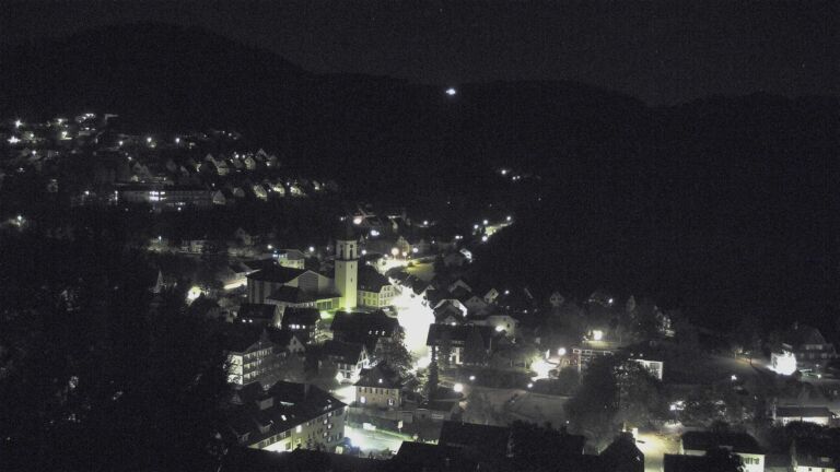 Dieses Bild zeigt eine Webcam-Aufnahme von Ottenhöfen, aufgenommen am Donnerstag, den 15.10.2026 um 06:00 Uhr