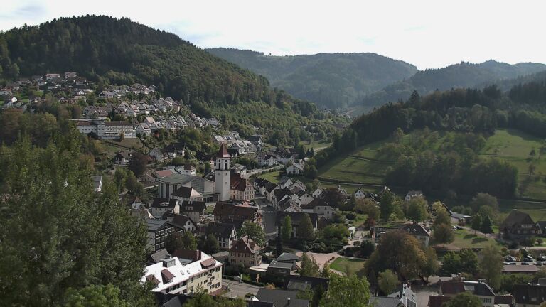 Dieses Bild zeigt eine Webcam-Aufnahme von Ottenhöfen, aufgenommen am Samstag, den 03.10.2026 um 14:40 Uhr