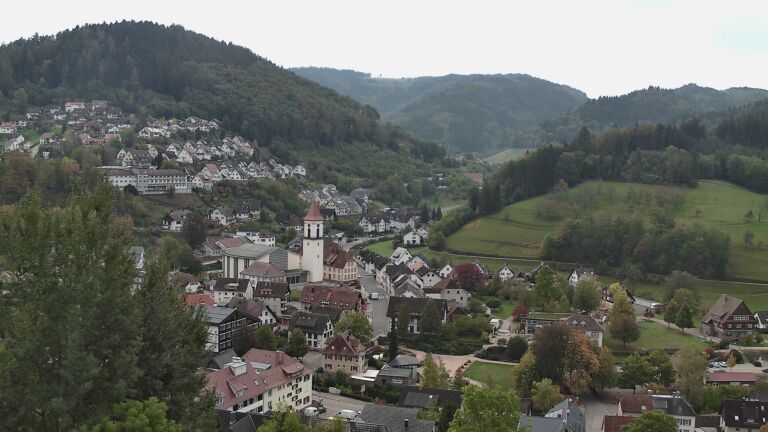 Dieses Bild zeigt eine Webcam-Aufnahme von Ottenhöfen, aufgenommen am Dienstag, den 20.10.2026 um 10:10 Uhr