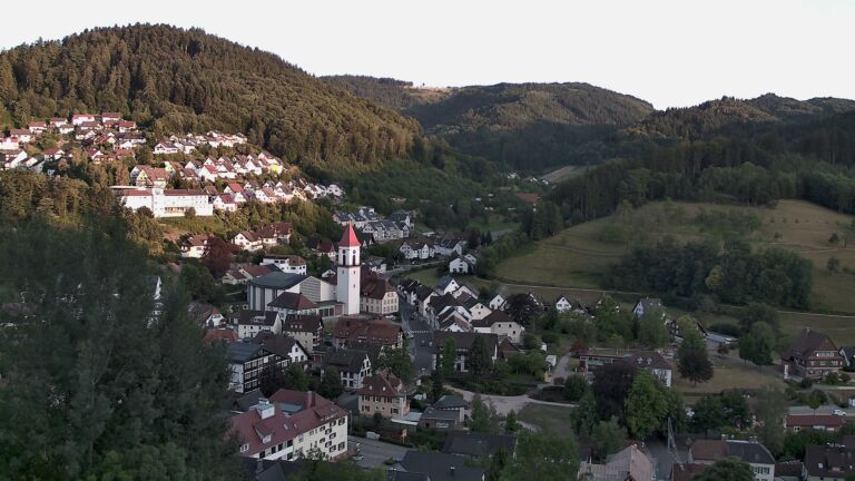 Dieses Bild zeigt eine Webcam-Aufnahme von Ottenhöfen, aufgenommen am Dienstag, den 21.07.2026 um 20:40 Uhr
