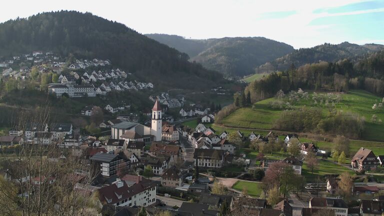 Dieses Bild zeigt eine Webcam-Aufnahme von Ottenhöfen, aufgenommen am Samstag, den 11.04.2026 um 08:40 Uhr