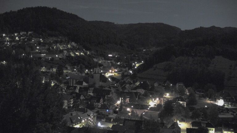 Dieses Bild zeigt eine Webcam-Aufnahme von Ottenhöfen, aufgenommen am Sonntag, den 27.09.2026 um 02:30 Uhr