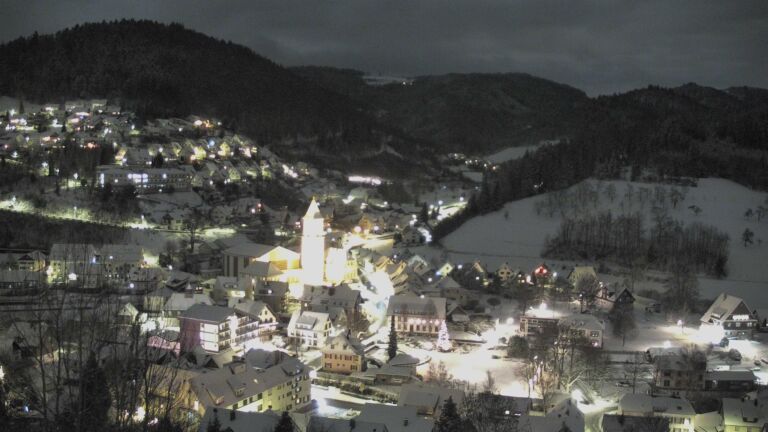 Dieses Bild zeigt eine Webcam-Aufnahme von Ottenhöfen, aufgenommen am Samstag, den 03.01.2026 um 22:00 Uhr