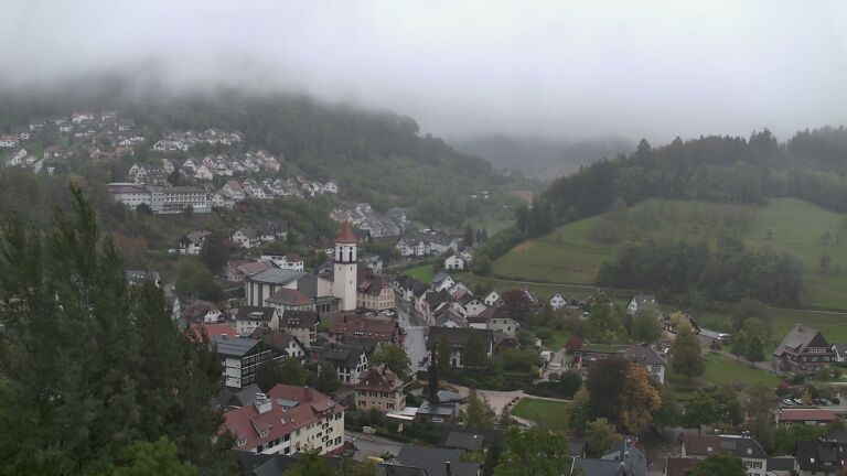 Dieses Bild zeigt eine Webcam-Aufnahme von Ottenhöfen, aufgenommen am Samstag, den 17.10.2026 um 10:40 Uhr