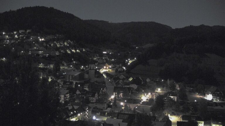 Dieses Bild zeigt eine Webcam-Aufnahme von Ottenhöfen, aufgenommen am Montag, den 28.09.2026 um 01:00 Uhr